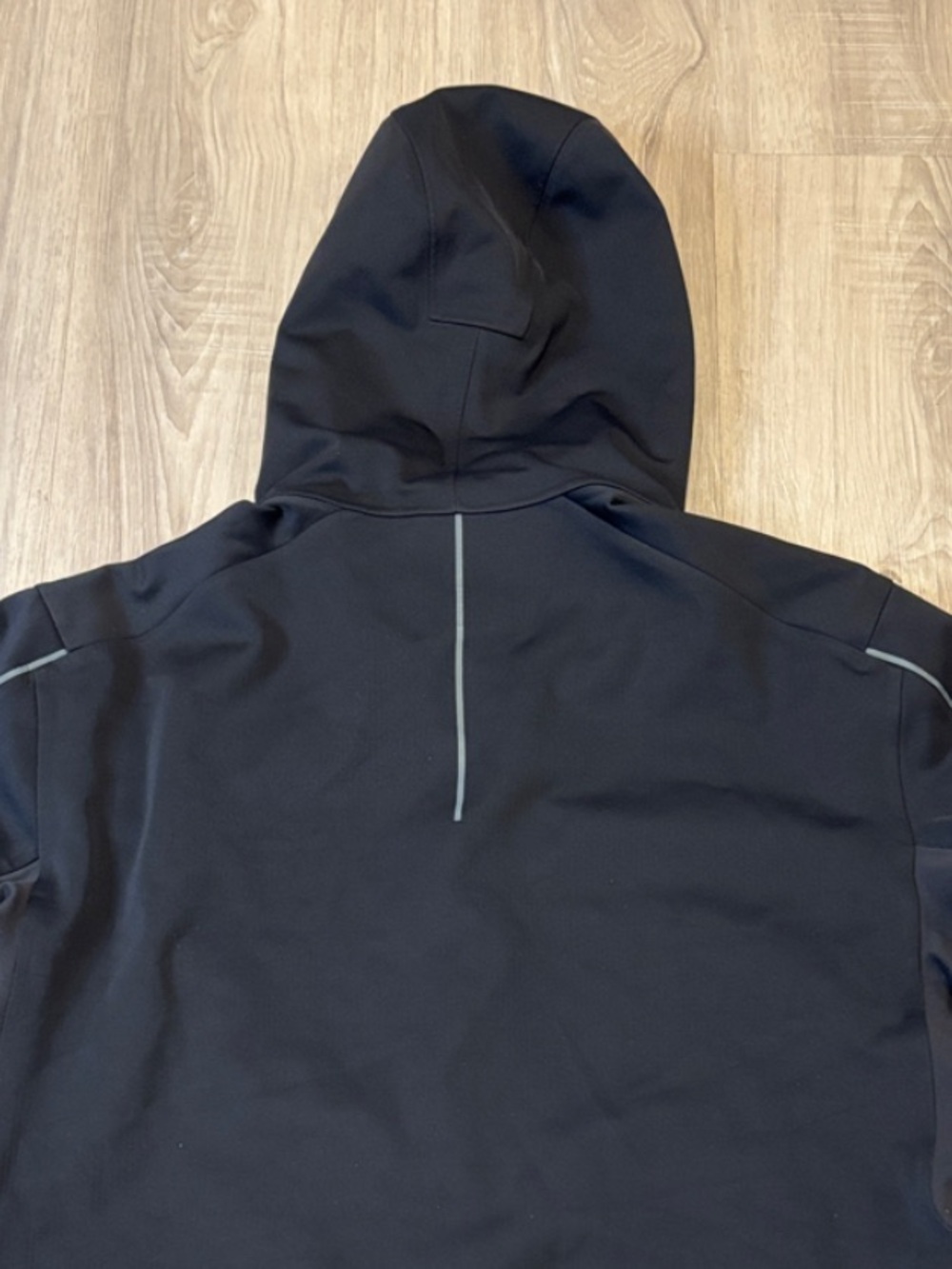 Lululemon Fleece Back Soft Shell Jacket - Picture 11 of 16